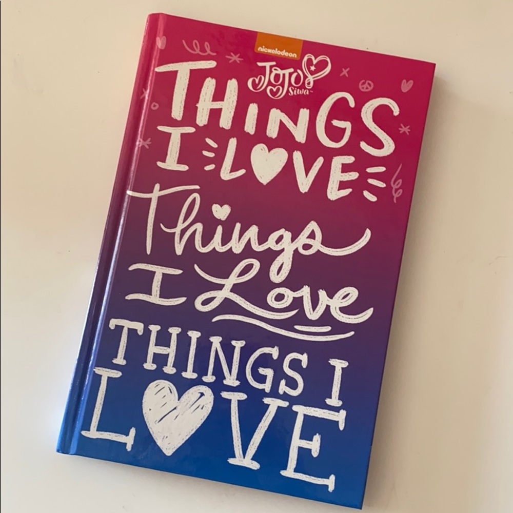 JOJO SIWA THINGS I LOVE BOOK!